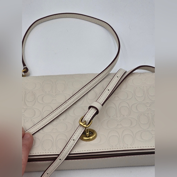💥NWOT💥 Coach Dinky w/ Signature Embossing, Chalk - Picture 16 of 16